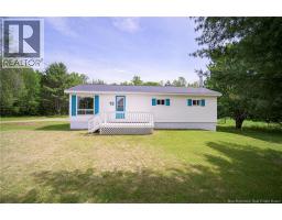 18 Hazelton Road, Doaktown, New Brunswick