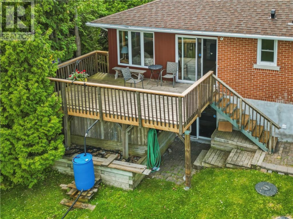 488 Lake Point Crt, Sudbury, Ontario  P3E 6J3 - Photo 5 - 2128778
