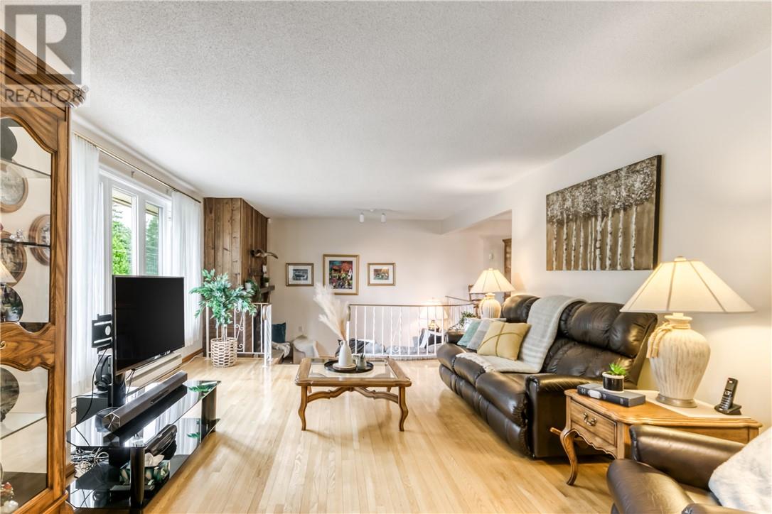 1638 George Street, Val Caron, Ontario  P3N 1H6 - Photo 8 - 2128741