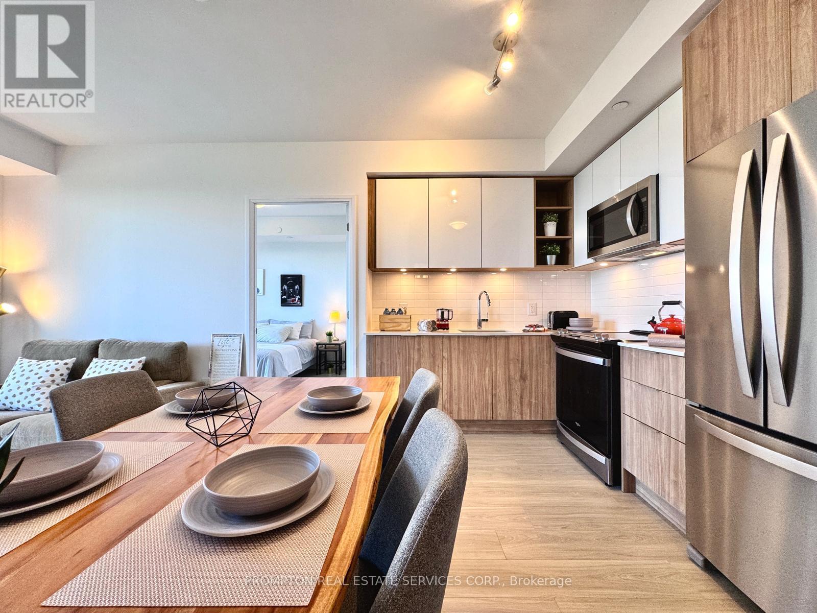 2008 - 25 Holly Street, Toronto, Ontario  M4S 0E3 - Photo 2 - C13482266