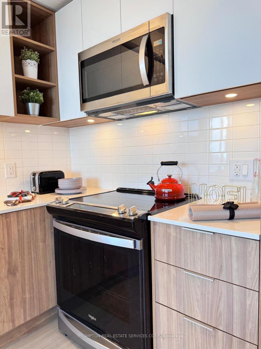 2008 - 25 Holly Street, Toronto, Ontario  M4S 0E3 - Photo 27 - C13482266