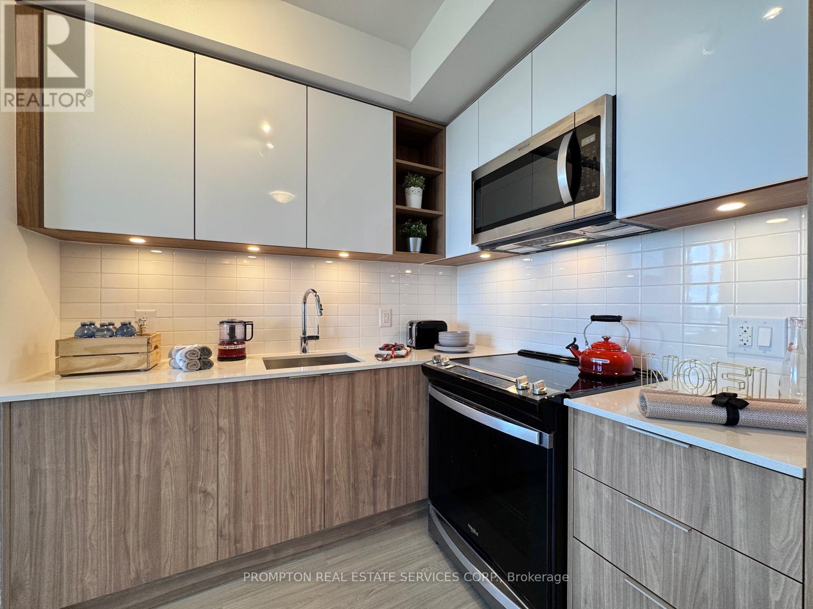 2008 - 25 Holly Street, Toronto, Ontario  M4S 0E3 - Photo 8 - C13482266