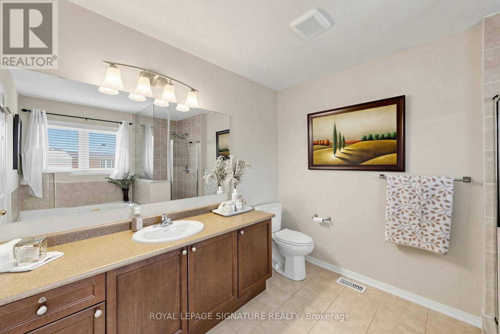 2339 Pilgrim Square, Oshawa, Ontario  L1L 0C1 - Photo 35 - E13482244