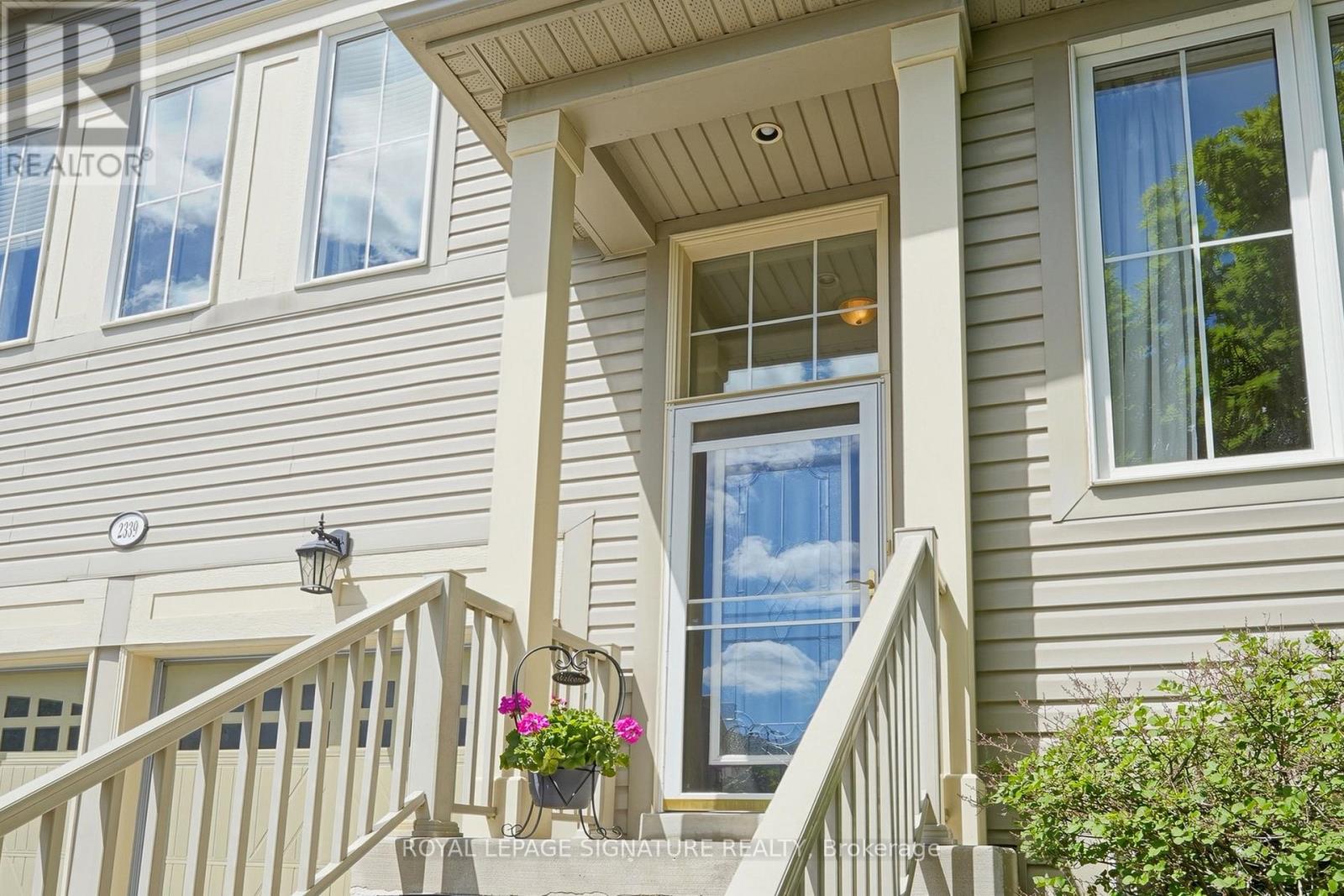 2339 Pilgrim Square, Oshawa, Ontario  L1L 0C1 - Photo 4 - E13482244