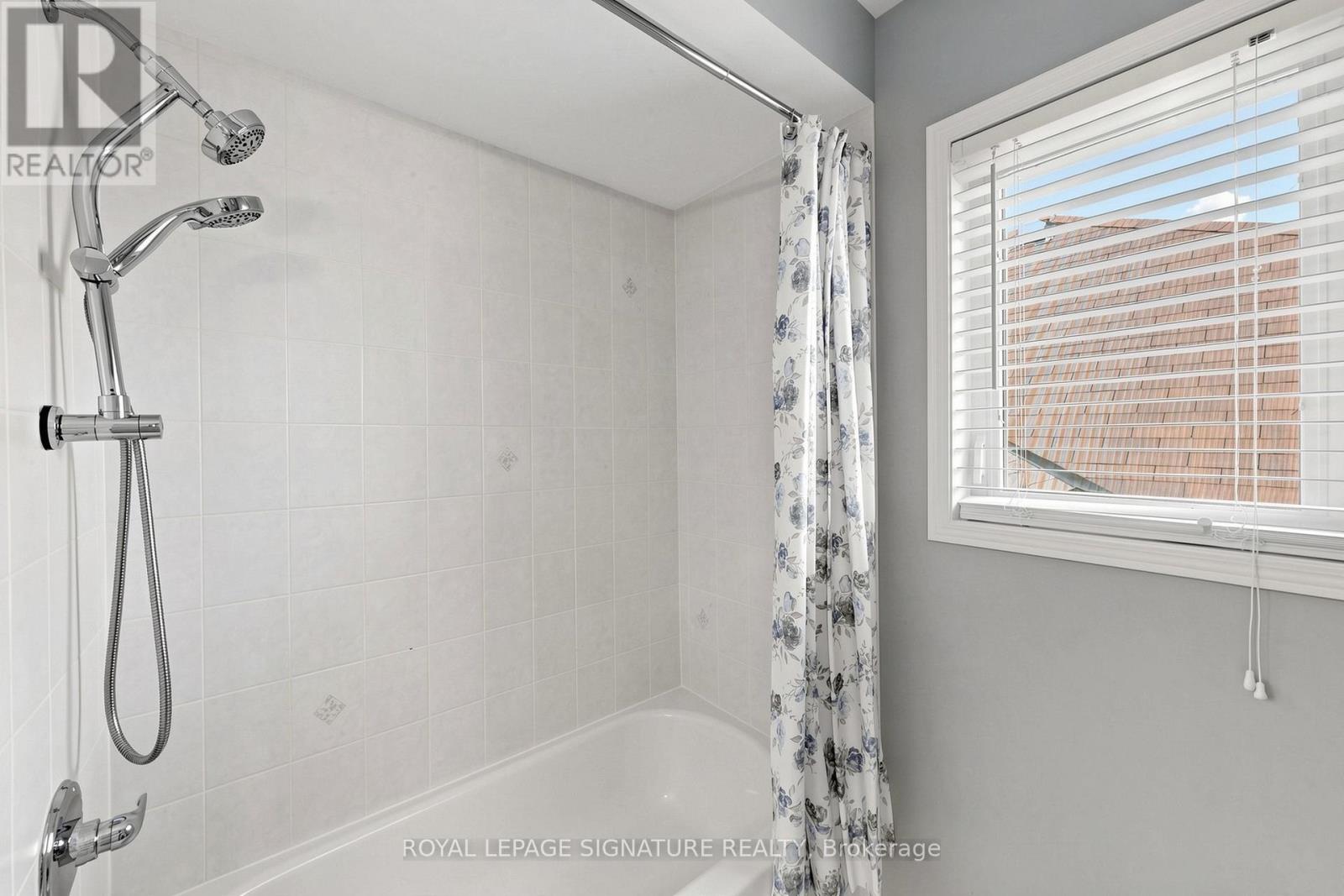 2339 Pilgrim Square, Oshawa, Ontario  L1L 0C1 - Photo 44 - E13482244