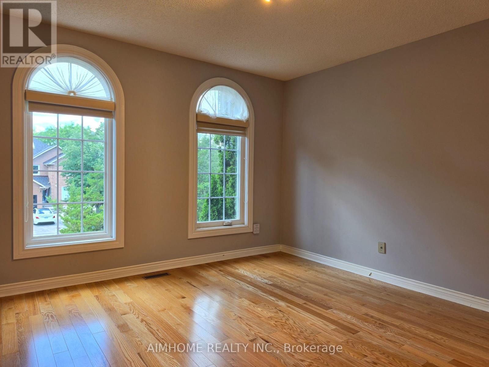49 Holbrook Court, Markham, Ontario  L3R 7P8 - Photo 16 - N13482240