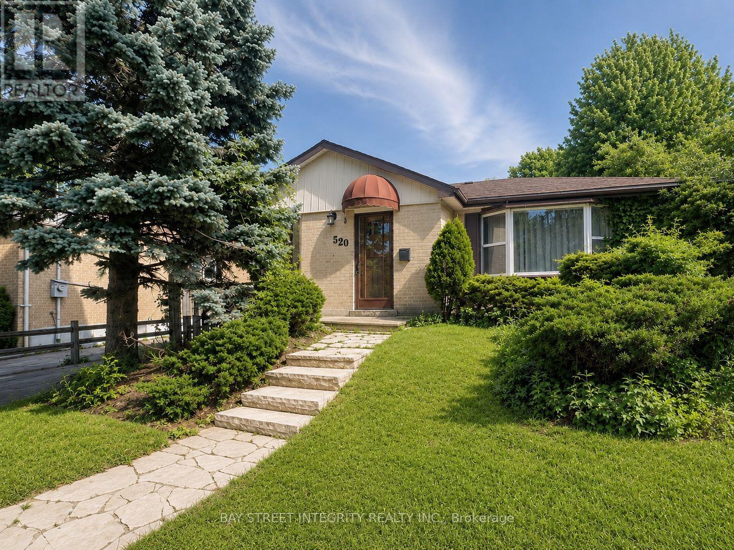 520 LYNETT CRESCENT, Richmond Hill, Ontario