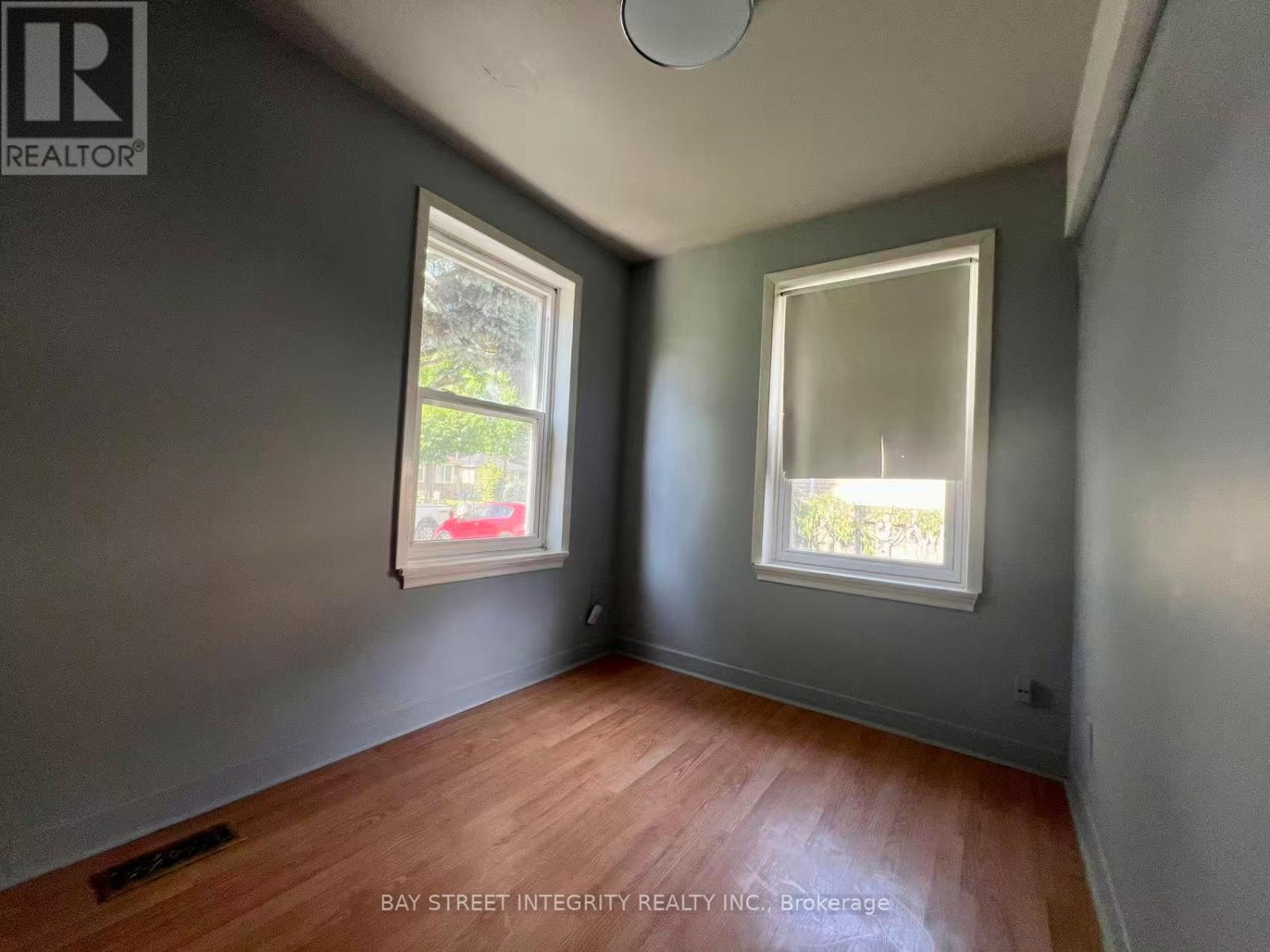 520 Lynett Crescent, Richmond Hill, Ontario  L4C 2V9 - Photo 10 - N13482270
