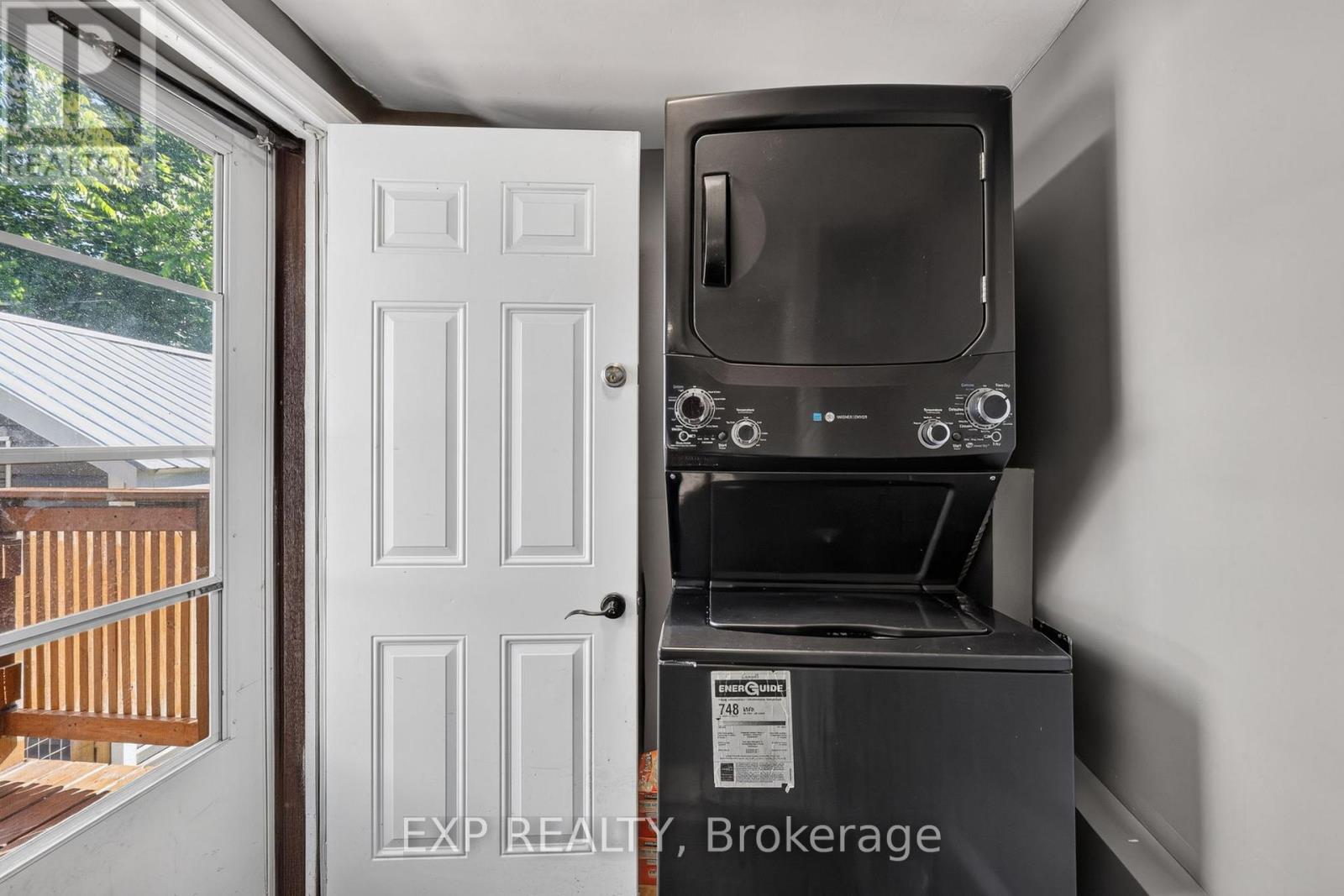 370 Gill Street, Orillia, Ontario  L3V 4K6 - Photo 16 - S13482294