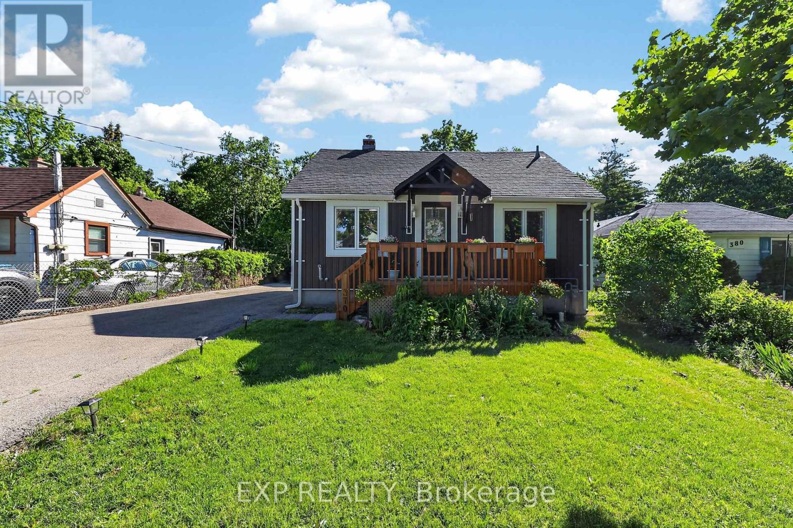 370 Gill Street, Orillia, Ontario  L3V 4K6 - Photo 3 - S13482294