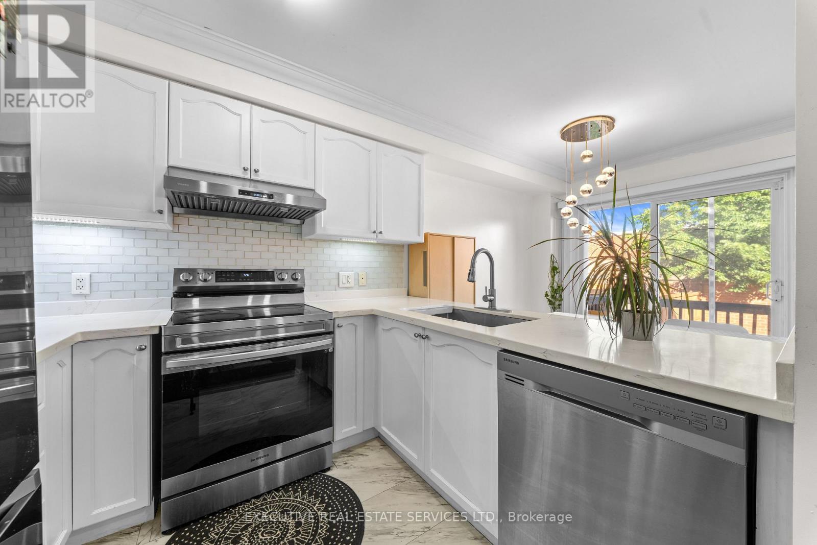 39 Kintyre Street, Brampton, Ontario  L6Z 0E5 - Photo 18 - W13482320