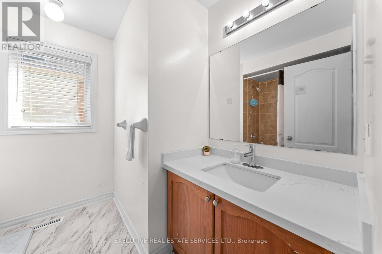 39 Kintyre Street, Brampton, Ontario  L6Z 0E5 - Photo 26 - W13482320