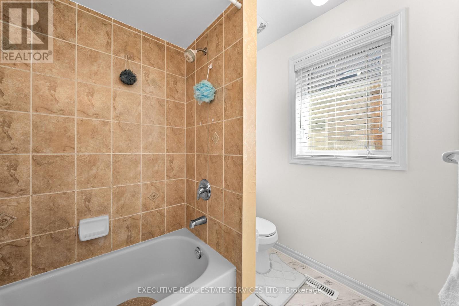 39 Kintyre Street, Brampton, Ontario  L6Z 0E5 - Photo 27 - W13482320