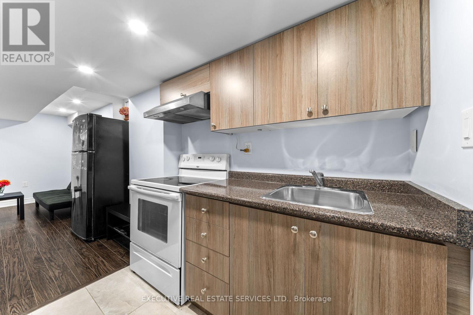 39 Kintyre Street, Brampton, Ontario  L6Z 0E5 - Photo 38 - W13482320