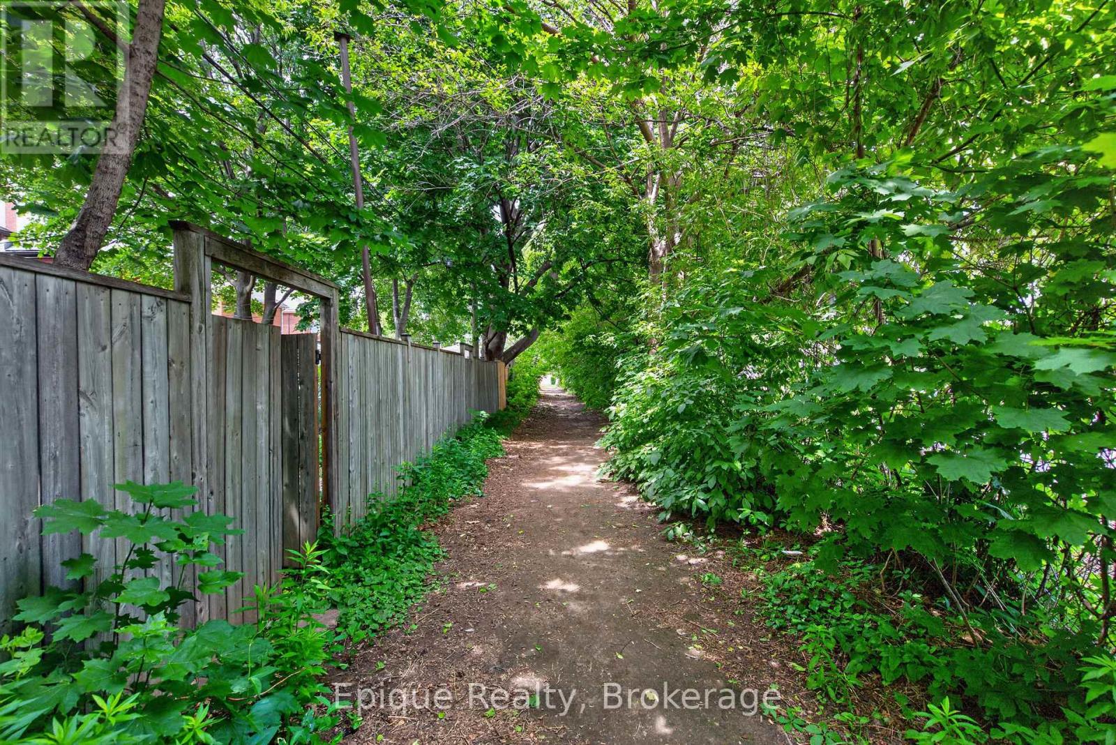 93 Graham Avenue S, Hamilton, Ontario  L8K 2M2 - Photo 36 - X13482214