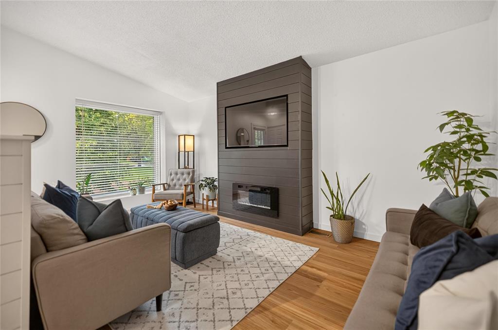 157 Laurent Drive, Winnipeg, Manitoba  R3V 1S1 - Photo 5 - 202614789