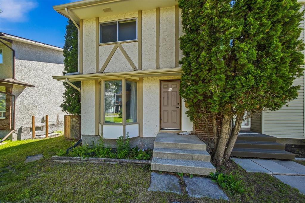 39 Culloden Road, Winnipeg, Manitoba  R2J 3S4 - Photo 1 - 202614804