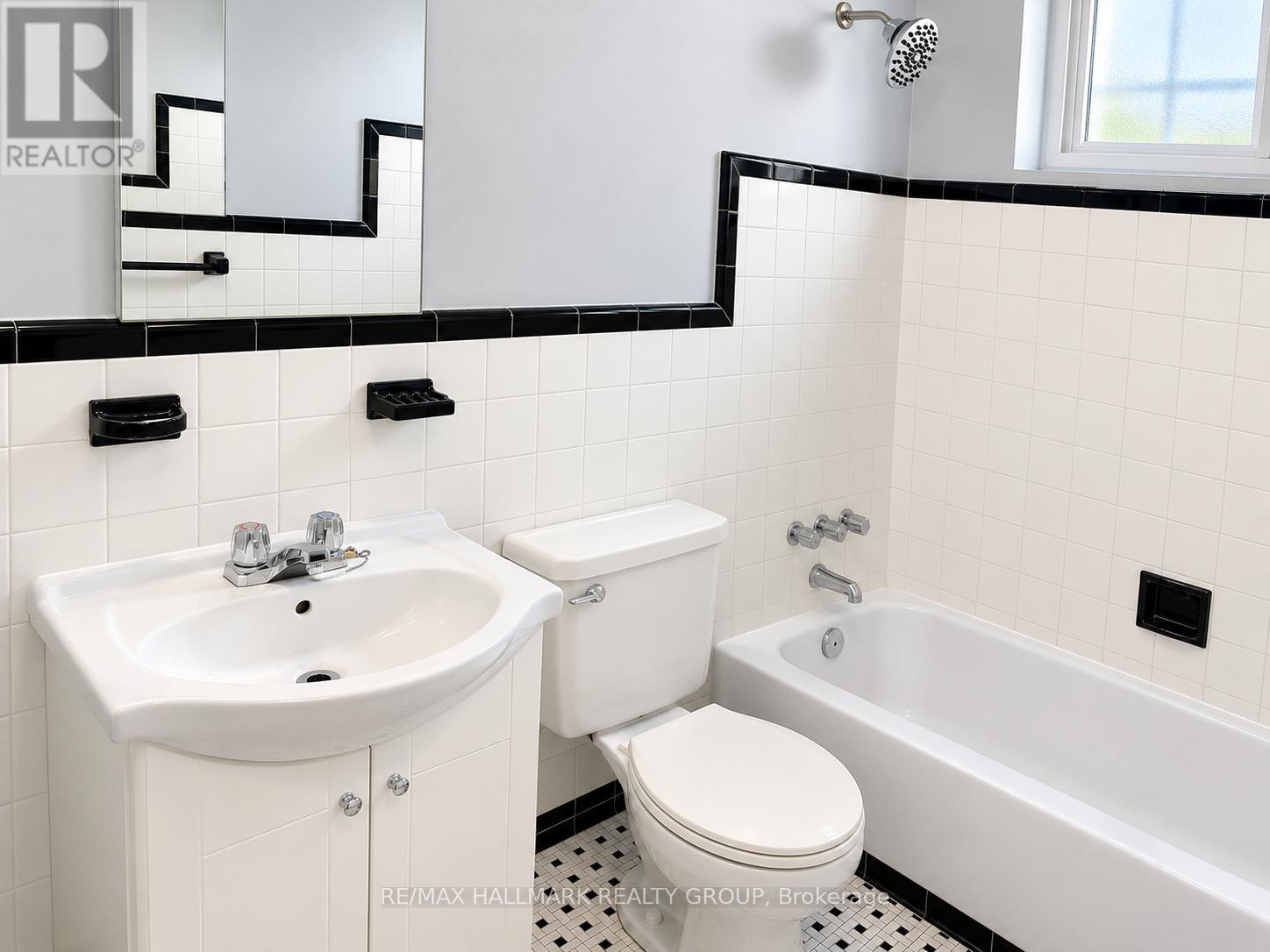 2 - 1064 Merivale Road, Ottawa, Ontario  K1Z 6A9 - Photo 10 - X13482438