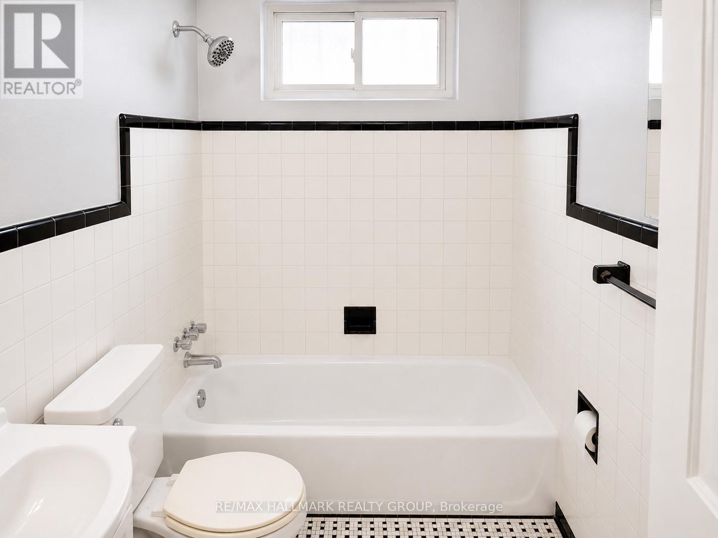 2 - 1064 Merivale Road, Ottawa, Ontario  K1Z 6A9 - Photo 11 - X13482438