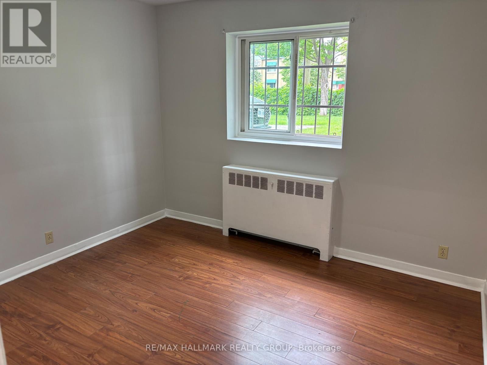 2 - 1064 Merivale Road, Ottawa, Ontario  K1Z 6A9 - Photo 8 - X13482438