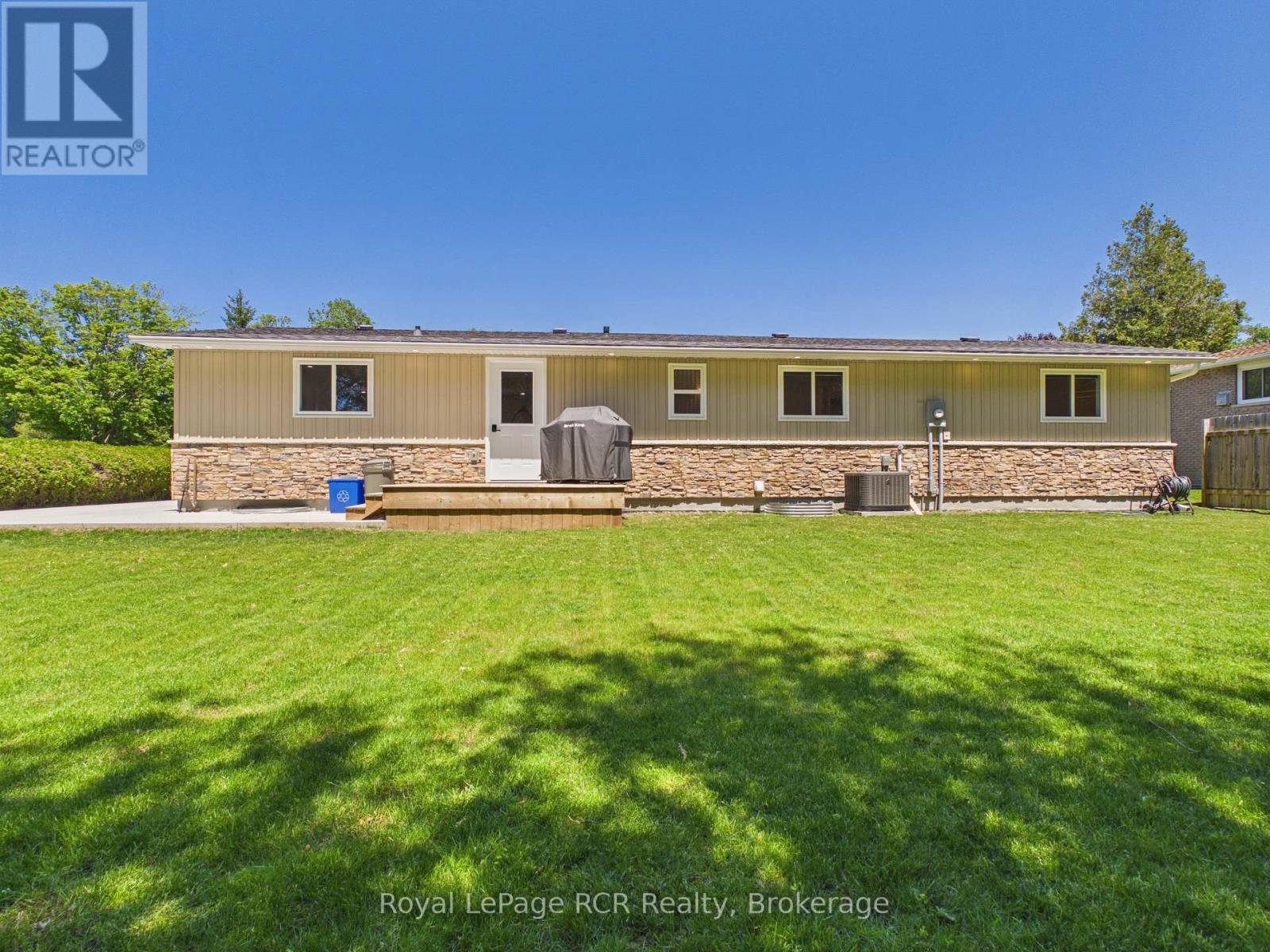 25 Inverlyn Crescent N, Kincardine, Ontario  N2Z 1H7 - Photo 3 - X13482406