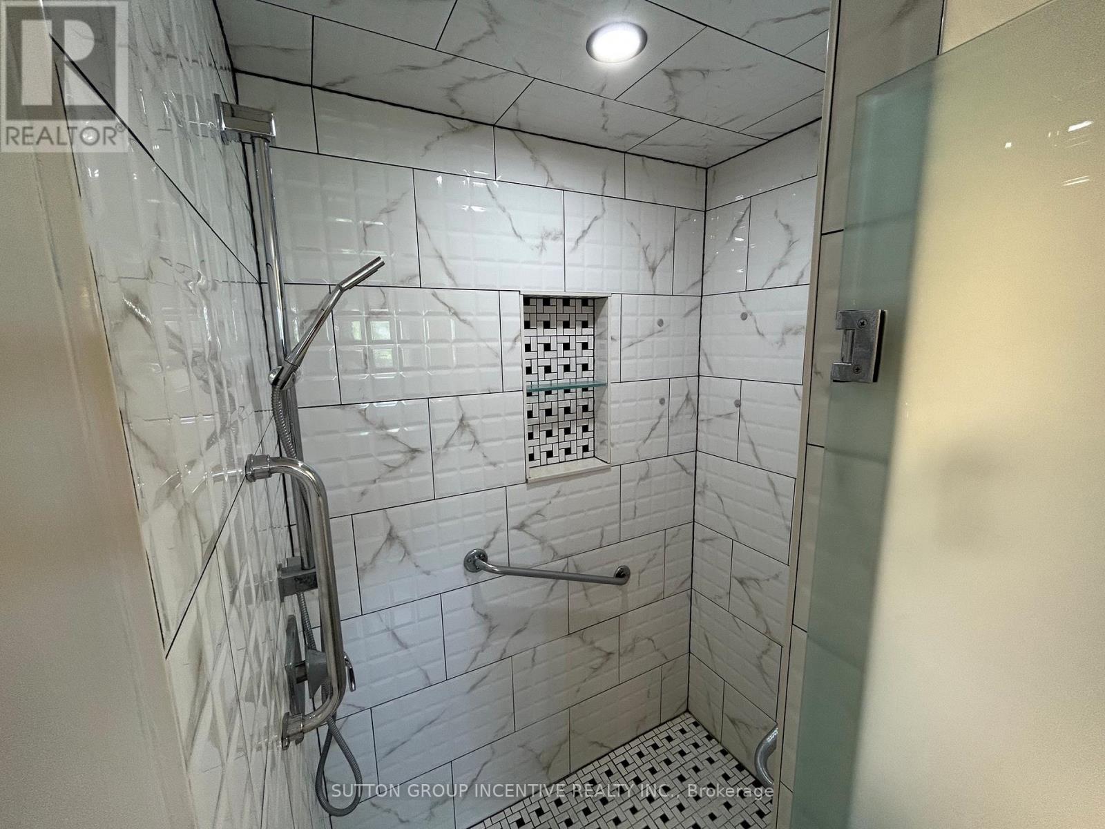 189 Hanmer Street W, Barrie (West Bayfield), Ontario L4N 7J9 - Photo 19 - S13482424