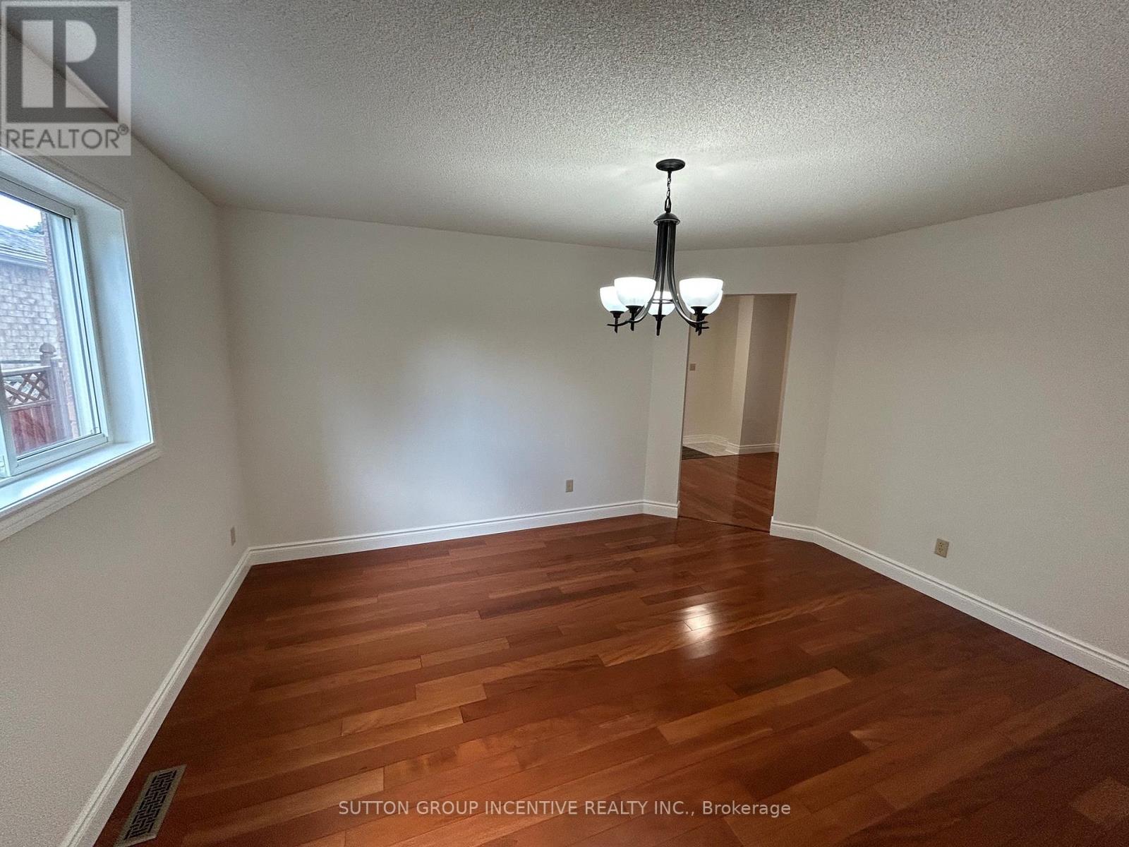189 Hanmer Street W, Barrie (West Bayfield), Ontario L4N 7J9 - Photo 6 - S13482424