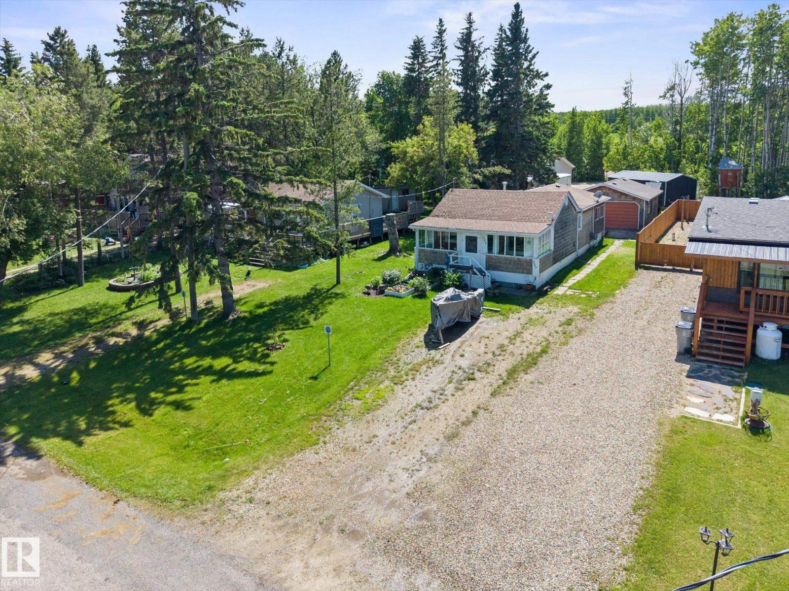 337 Crystal Springs, Rural Wetaskiwin County, Alberta  T0C 2V0 - Photo 5 - E4495297