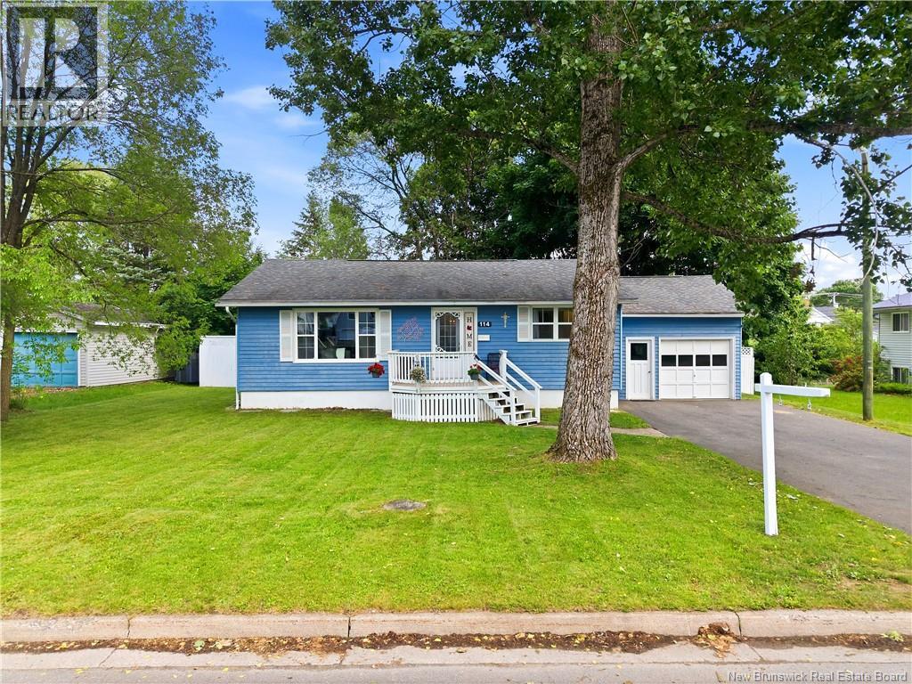 114 Edgewood Drive, Fredericton, New Brunswick