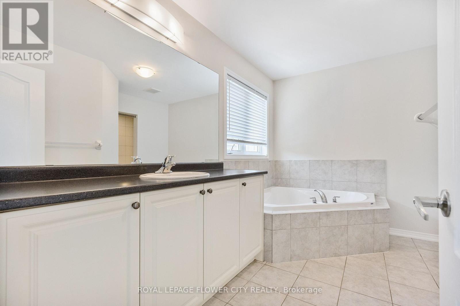 25 Munro Circle, Brant, Ontario N3T 0R1 - Photo 27 - X13482404
