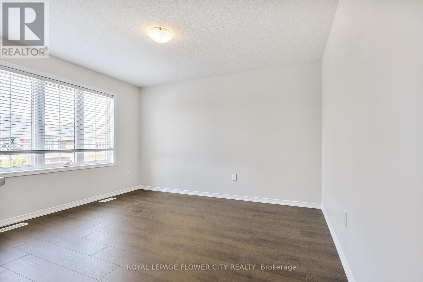 25 Munro Circle, Brant, Ontario N3T 0R1 - Photo 36 - X13482404