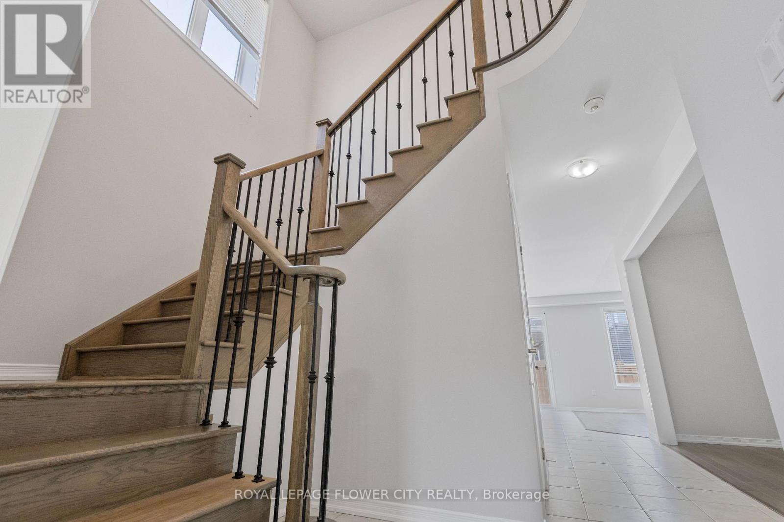 25 Munro Circle, Brant, Ontario N3T 0R1 - Photo 9 - X13482404