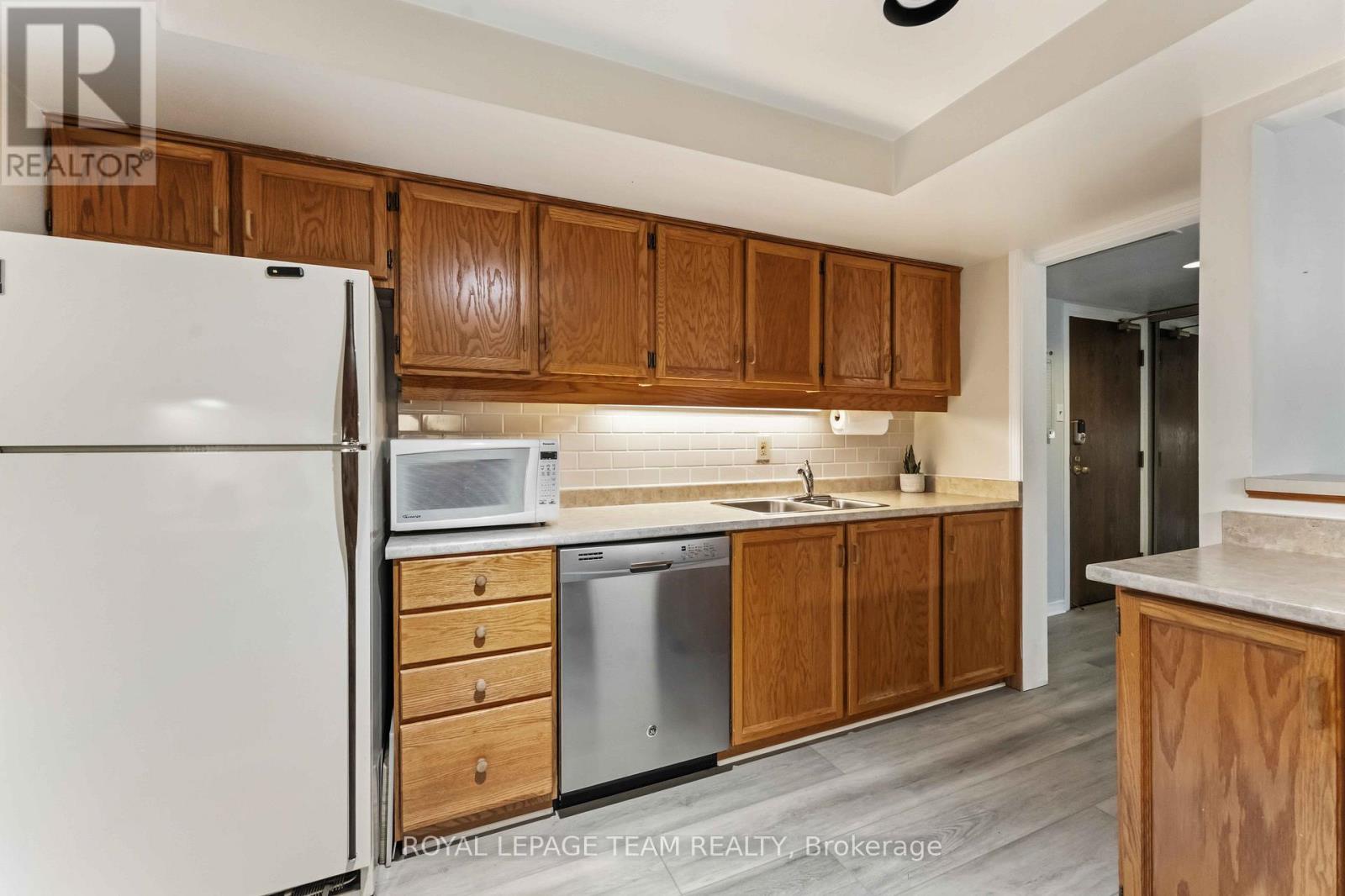 301 - 7 Kippewa Drive, Ottawa, Ontario  K1S 3G3 - Photo 22 - X13482486