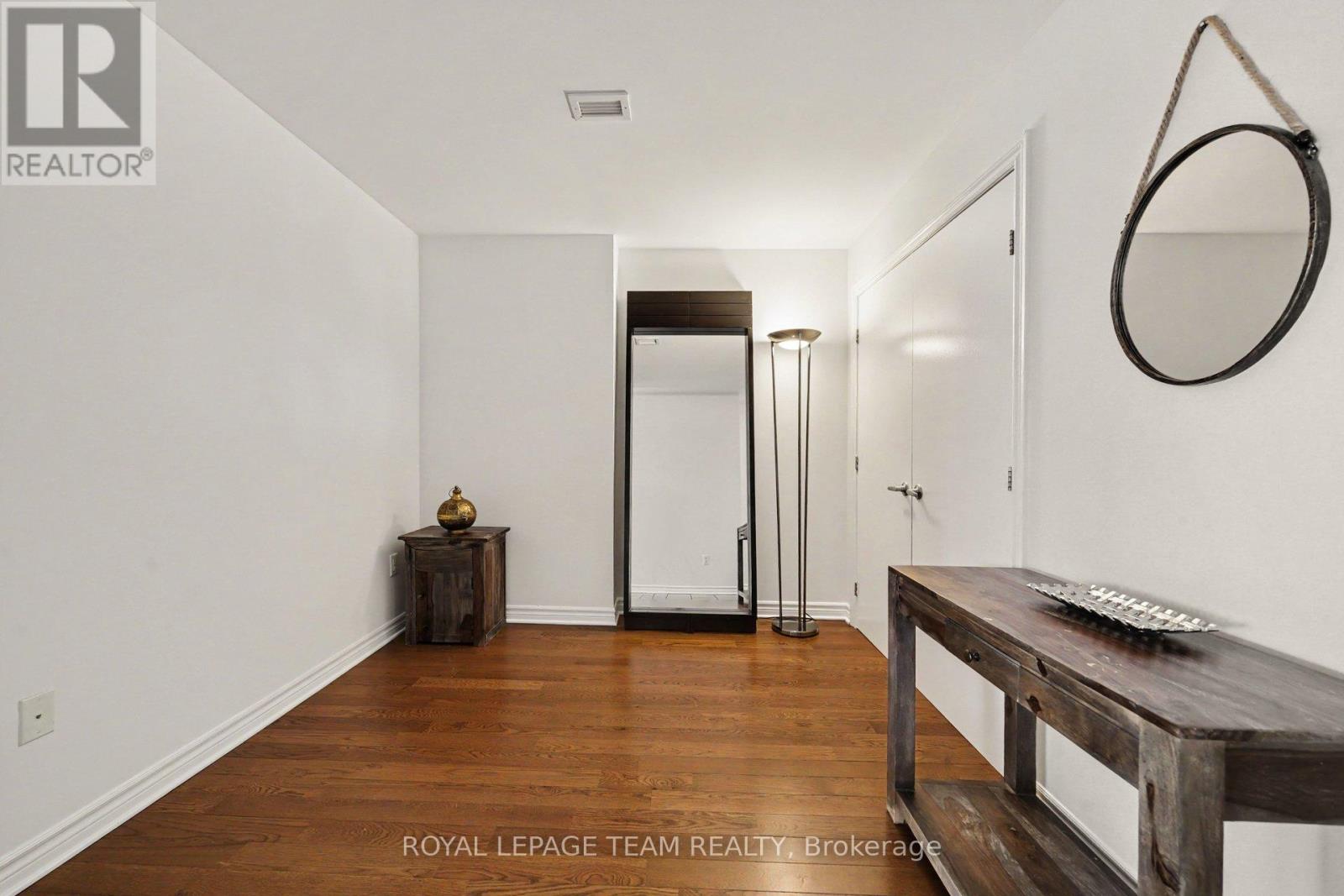 1806 - 70 Landry Street, Ottawa, Ontario  K1L 0A8 - Photo 4 - X13482490