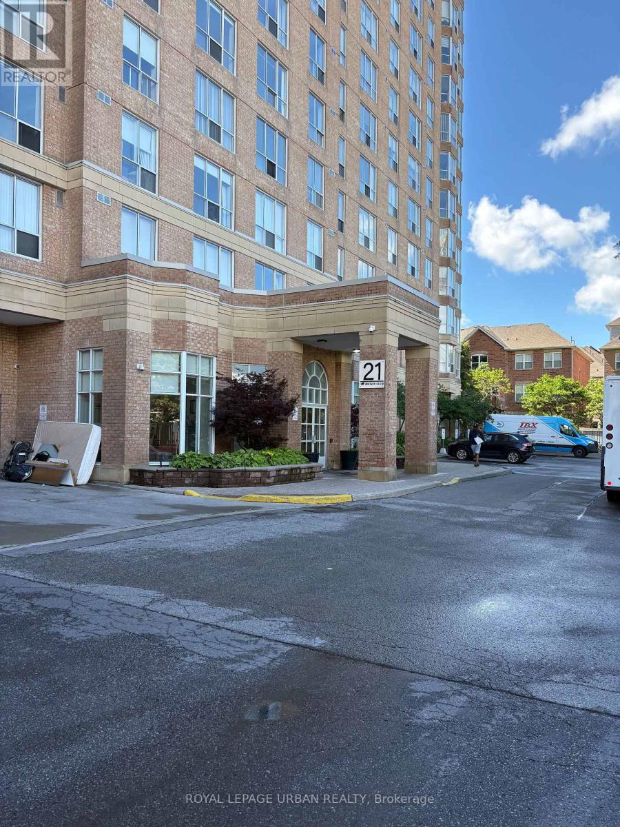902 - 21 OVERLEA BOULEVARD, Toronto, Ontario