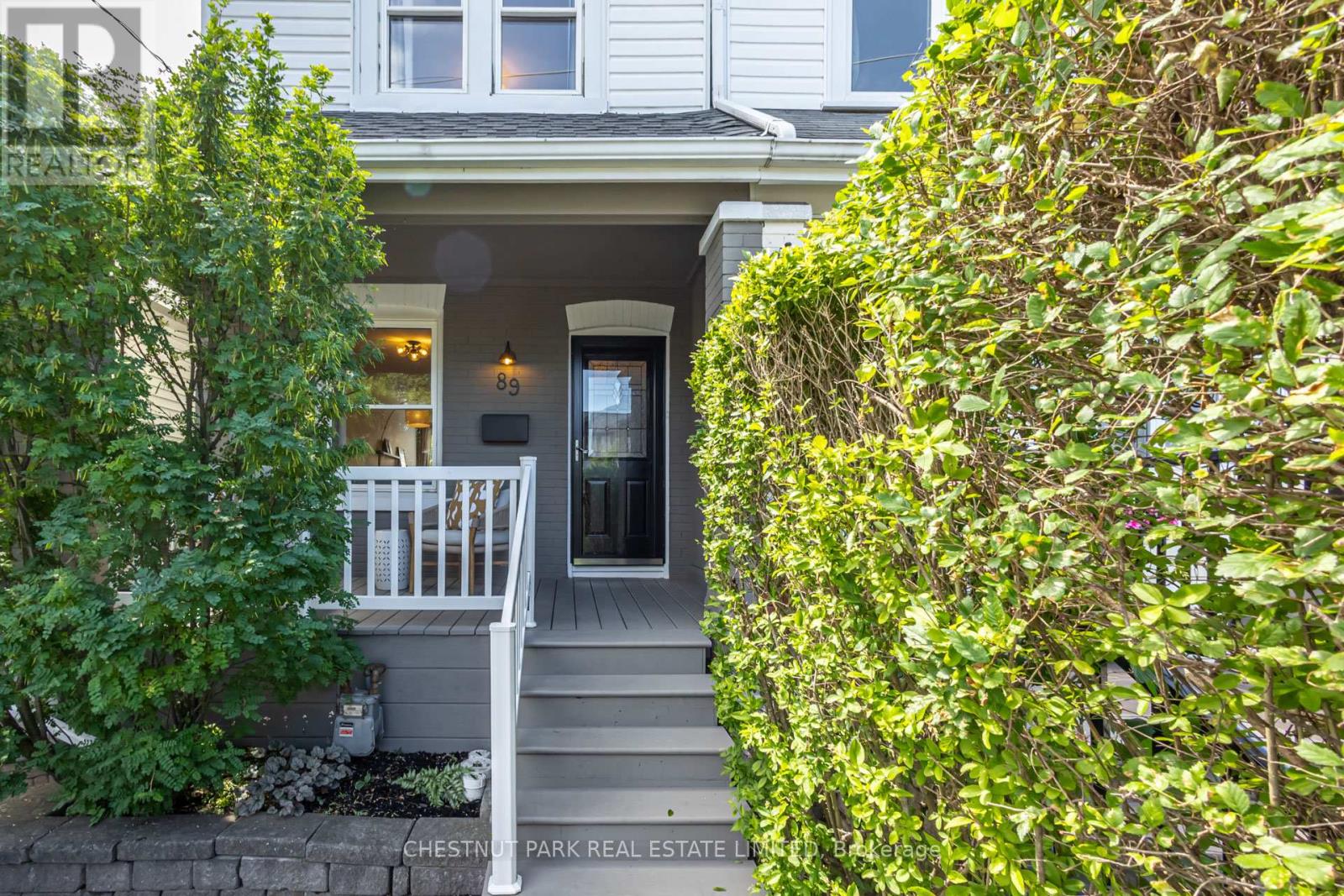 89 Frater Avenue, Toronto, Ontario  M4C 2H7 - Photo 3 - E13444902