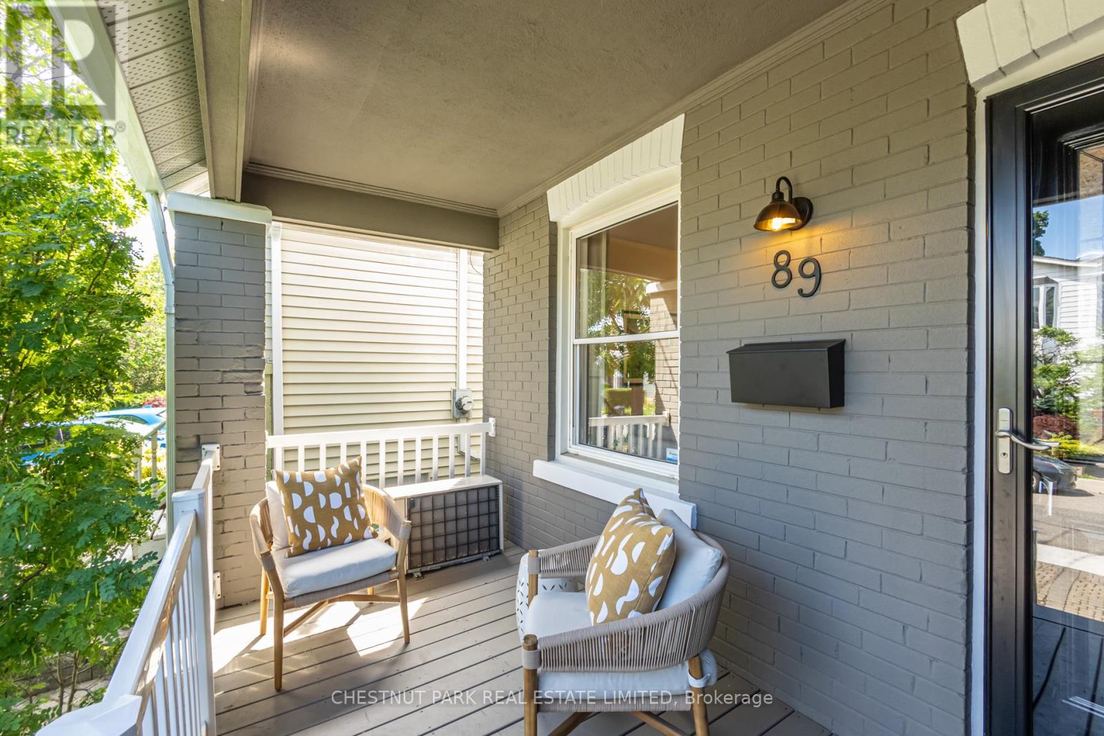 89 Frater Avenue, Toronto, Ontario  M4C 2H7 - Photo 4 - E13444902