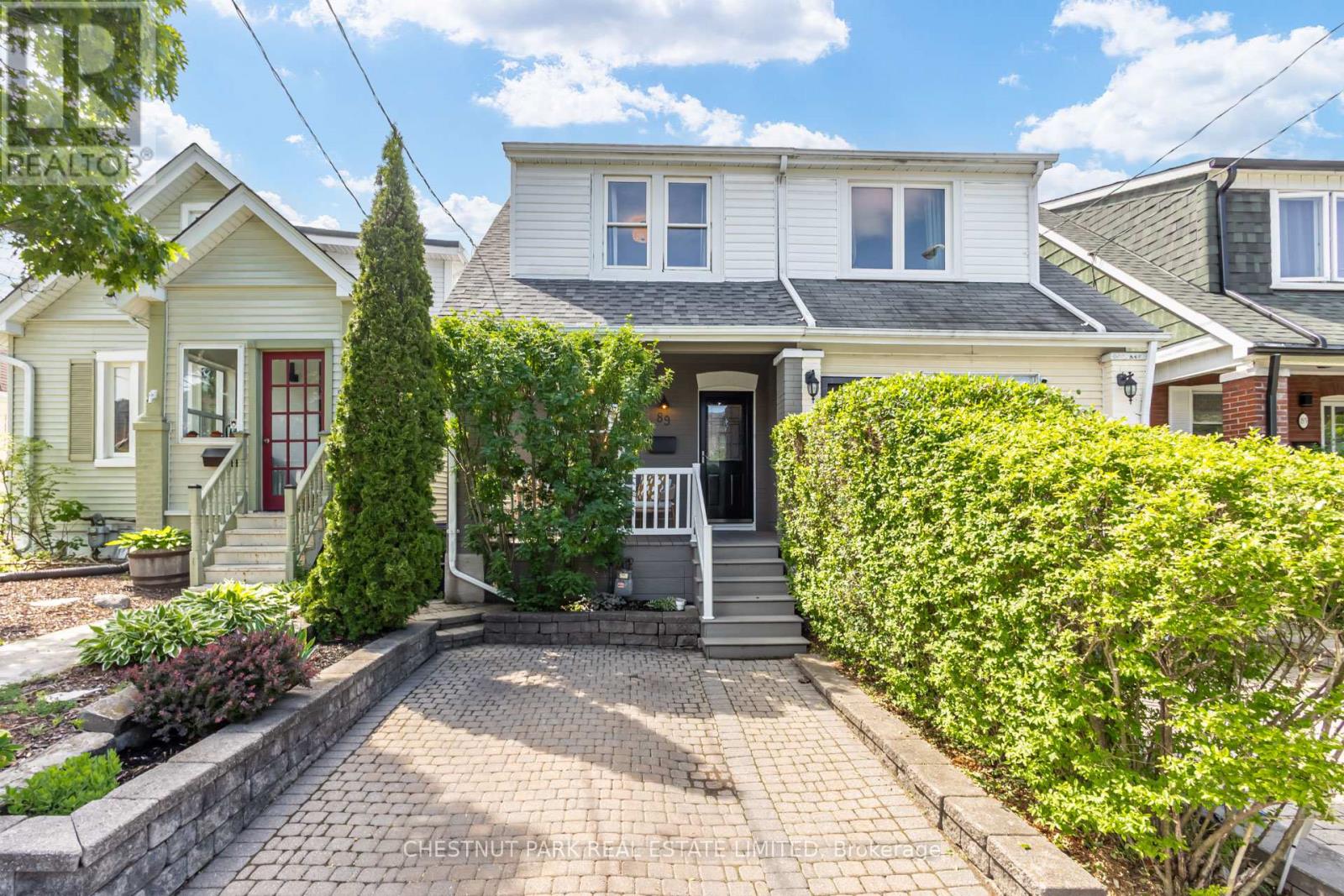 89 Frater Avenue, Toronto, Ontario  M4C 2H7 - Photo 2 - E13444902
