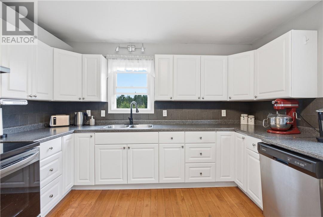 49 Rabbit Trail Road, Warren, Ontario  P0H 2N0 - Photo 2 - 2128761