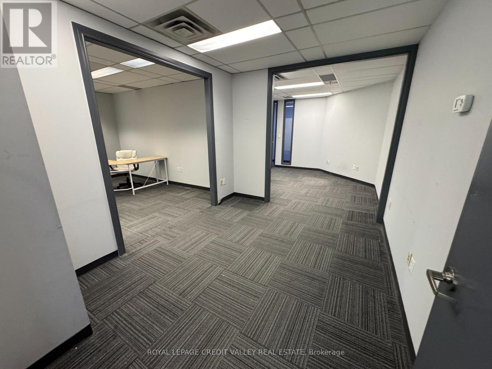 205b - 2800 Skymark Avenue, Mississauga, Ontario  L4W 5A6 - Photo 19 - W13482476
