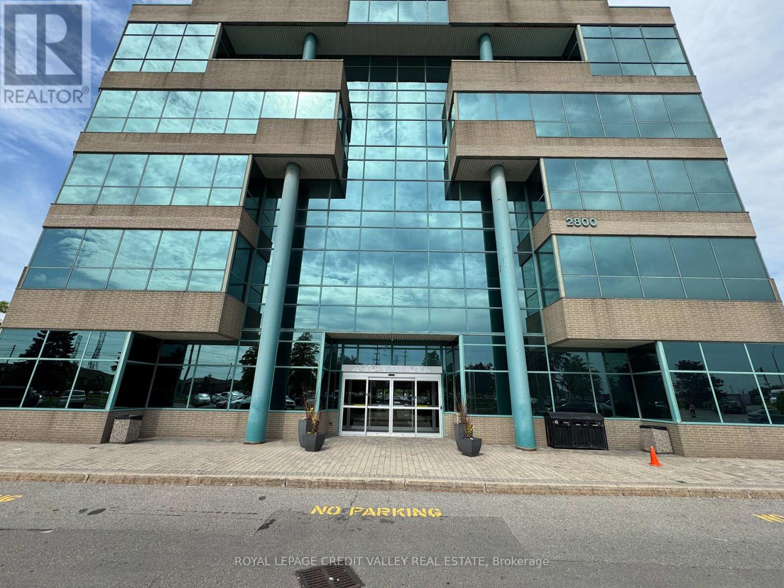 205b - 2800 Skymark Avenue, Mississauga, Ontario  L4W 5A6 - Photo 27 - W13482476
