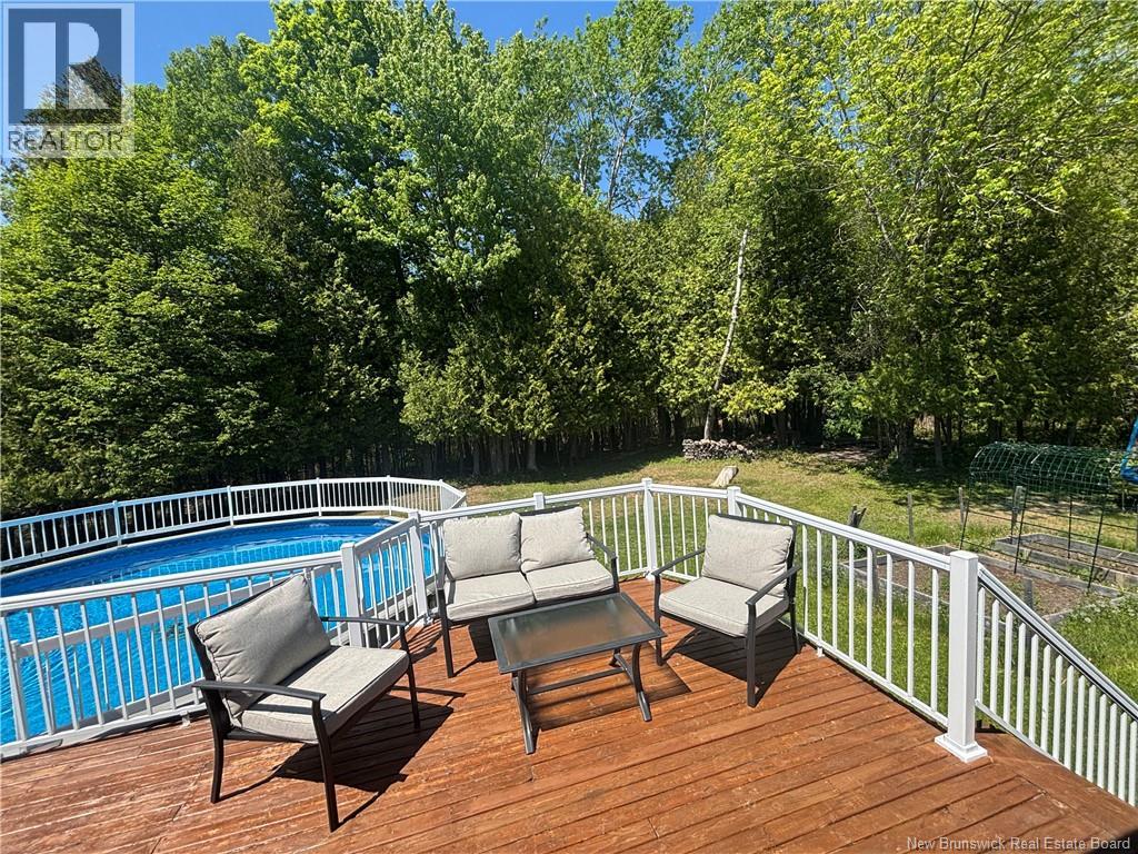 122 Parkwood Drive, Woodstock, New Brunswick  E7M 5G1 - Photo 3 - NB134182