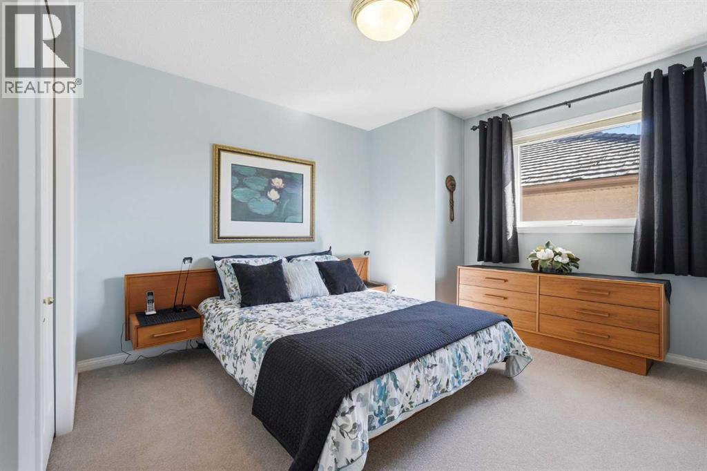 1649 Evergreen Hill Sw, Calgary, Alberta  T2Y 3B6 - Photo 33 - A2323775