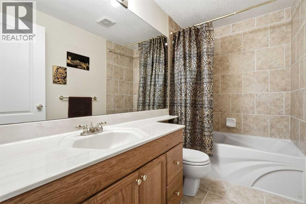 1649 Evergreen Hill Sw, Calgary, Alberta  T2Y 3B6 - Photo 40 - A2323775
