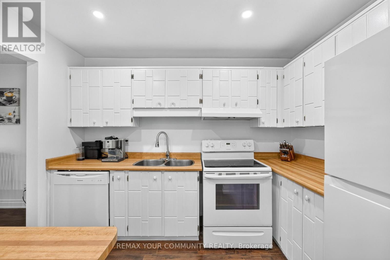 11 - 93 Hansen Road, Brampton, Ontario L6V 3C8 - Photo 12 - W13479688