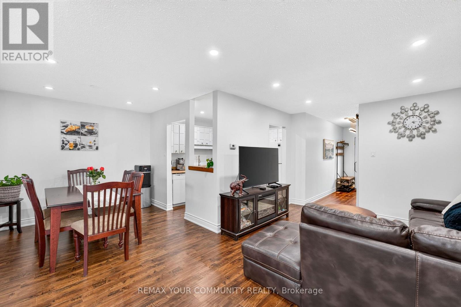 11 - 93 Hansen Road, Brampton, Ontario L6V 3C8 - Photo 9 - W13479688