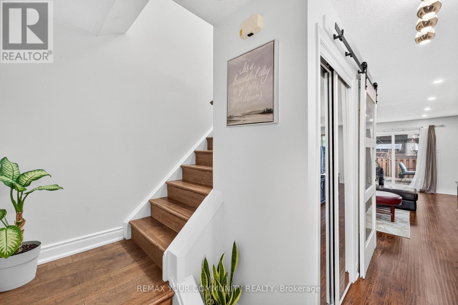 11 - 93 Hansen Road, Brampton, Ontario L6V 3C8 - Photo 4 - W13479688