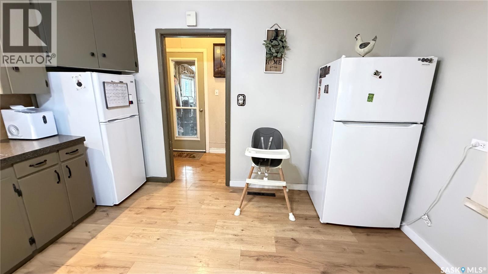 103 Walsh Street, Maple Creek, Saskatchewan  S0N 1N0 - Photo 18 - SK040491