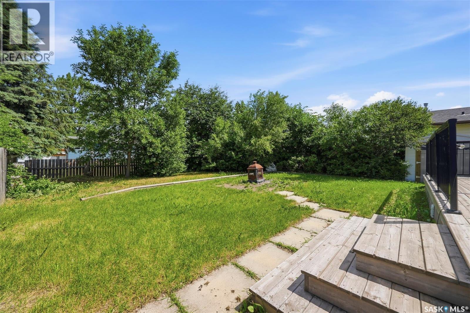 106 Sclandens Place, Saskatoon, Saskatchewan  S7M 4C4 - Photo 30 - SK040463