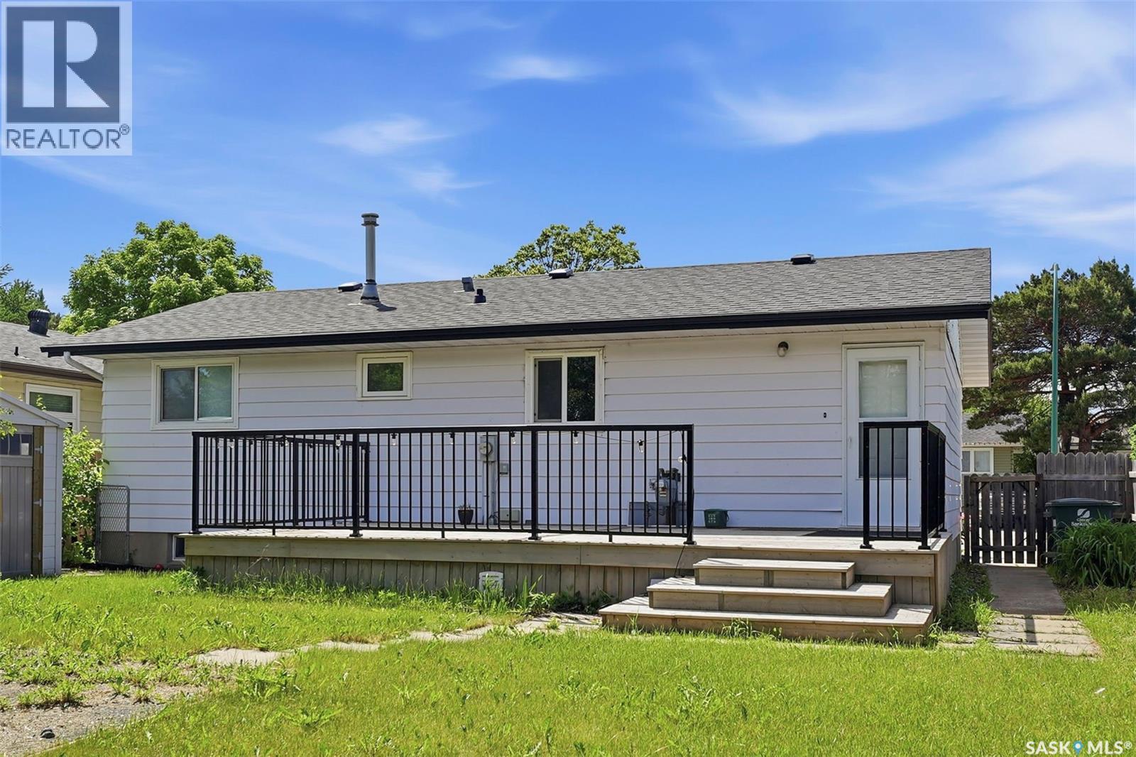 106 Sclandens Place, Saskatoon, Saskatchewan  S7M 4C4 - Photo 31 - SK040463